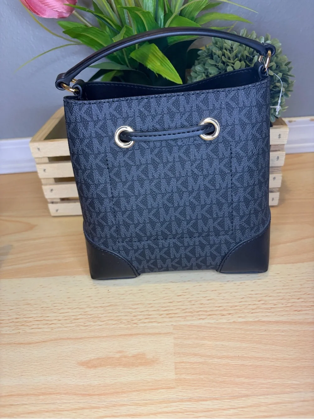 Michael Kors Black Mercer Small Bucket Crossbody Bag